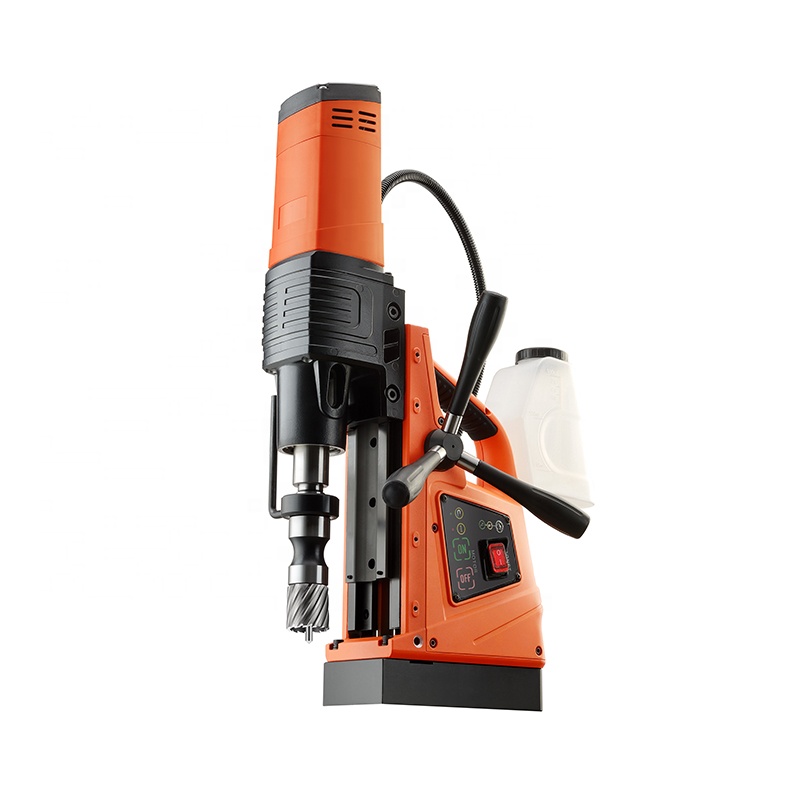 Wiertarka z magnetyczną podsta – Power Tools Used In Construction recenzja i cena